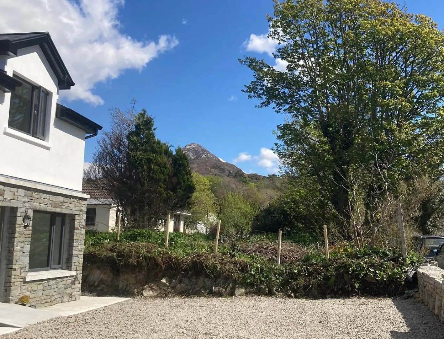 Boutique Townhouses Letterfrack Village - Entrance To Connemara National Park Feriehus